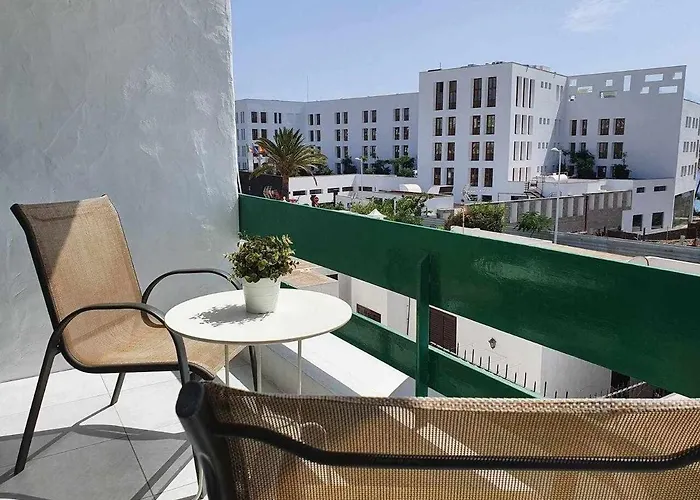 ** El Postigo ** De Fariones Apartment *