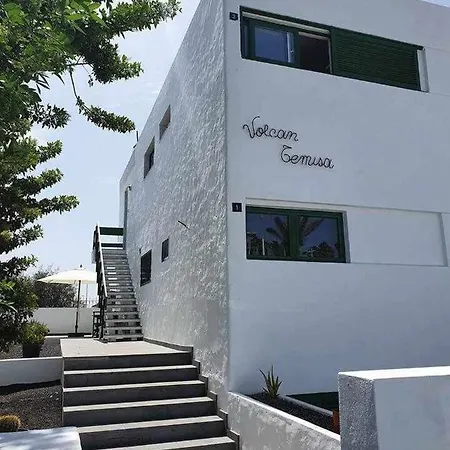 ** El Postigo ** De Fariones Puerto del Carmen (Lanzarote)